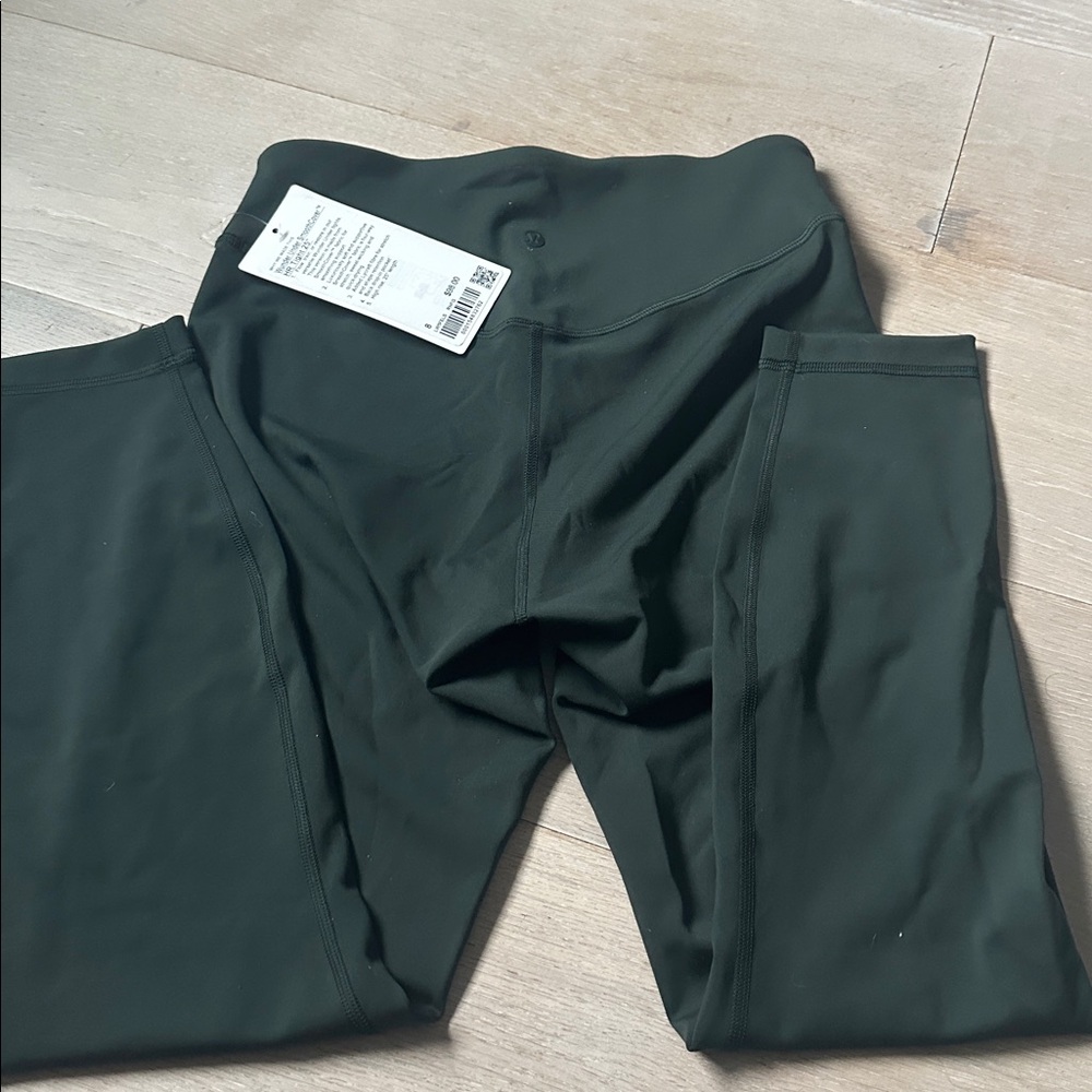 NWT Lululemon Wunder Under Leggings Dk Green sz 8